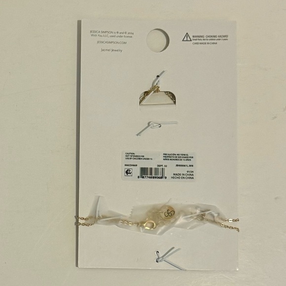 Jessica Simpson Fashion Gold Tone Metal Hand Chain Jewelry - Picture 5 of 5